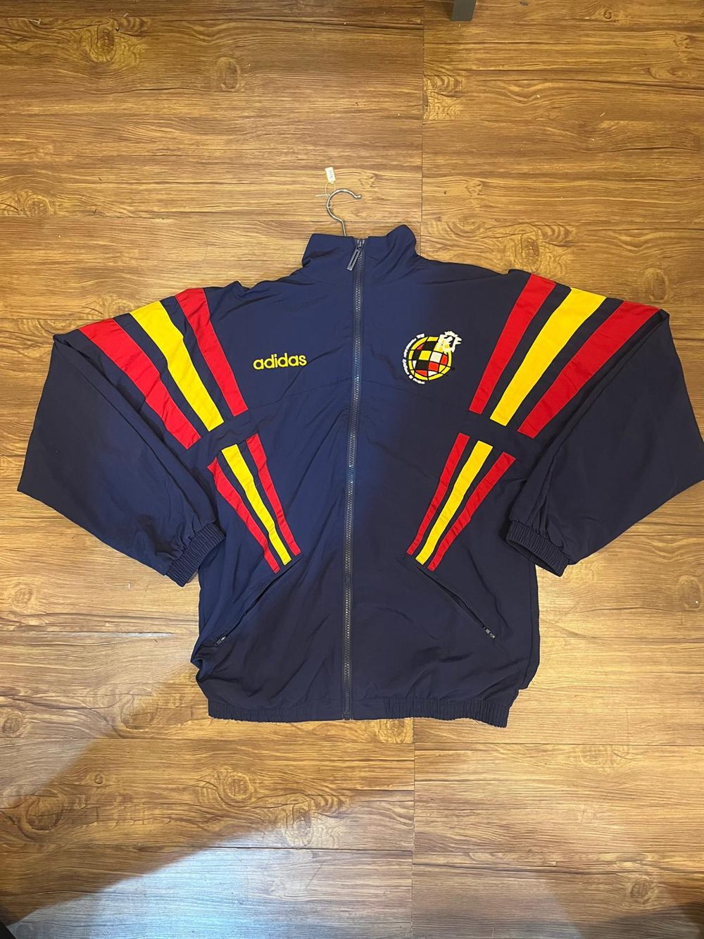Campera España adidas